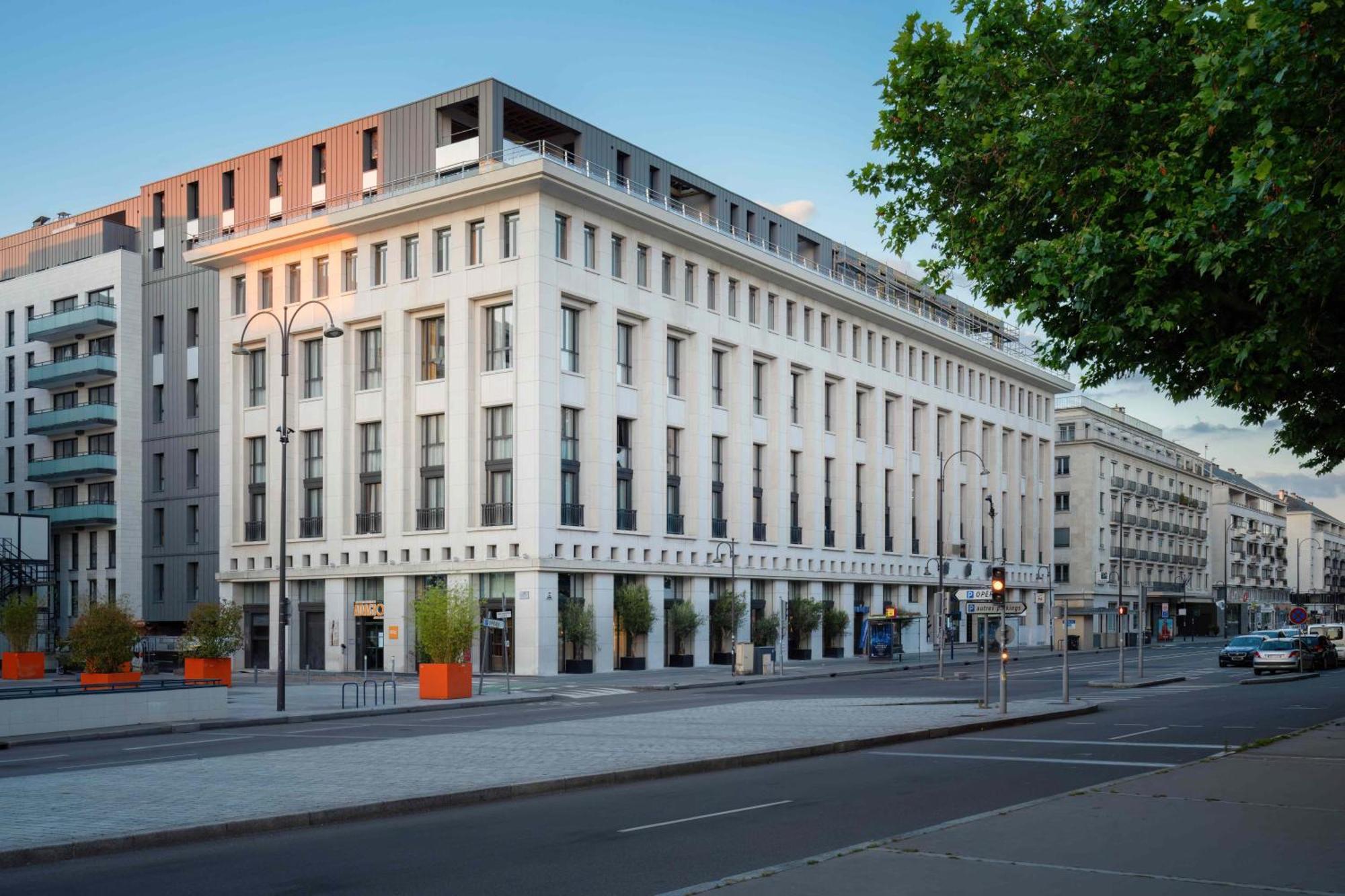 Hotel Novotel Centre Cathedrale 4*